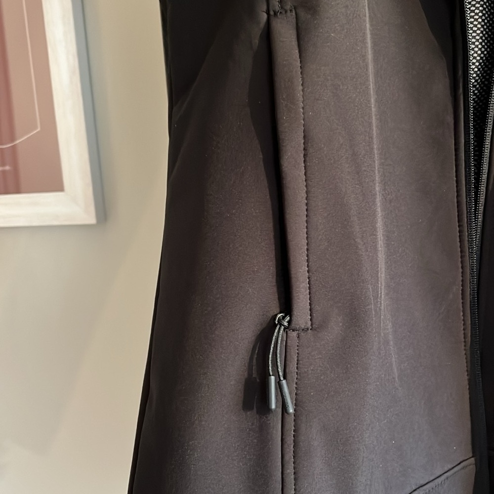 Women’s jacket - Picture 2 of 4